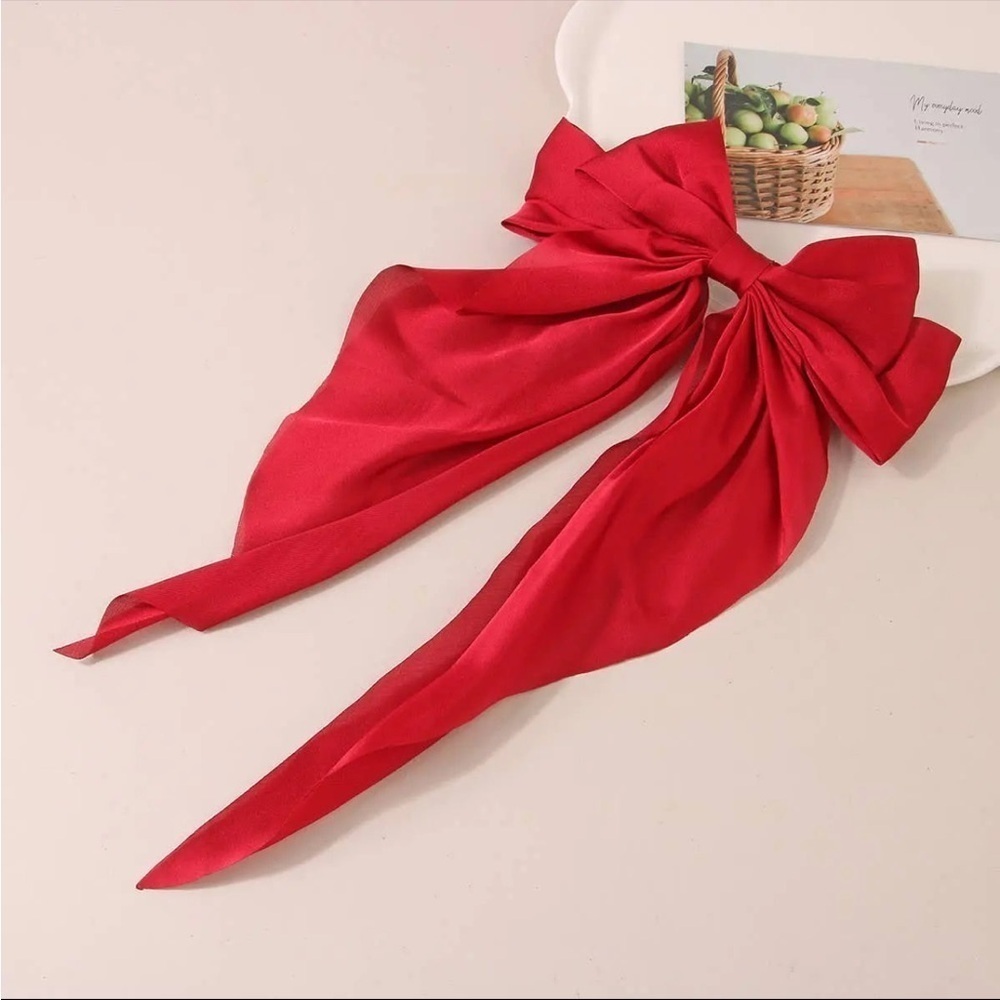 Red Simple Bow Spring Hairpin